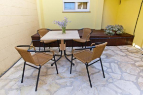 Отель Apartment Zadar Diklo Borik Vir  Задар